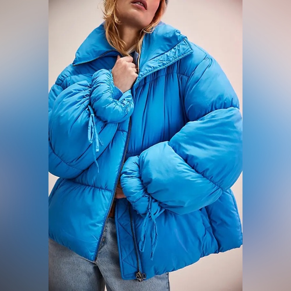 3229. FREE PEOPLE Solid Cotton Candy Puffer Jacket in Blue Jay NWT $168 - Picture 2 of 4